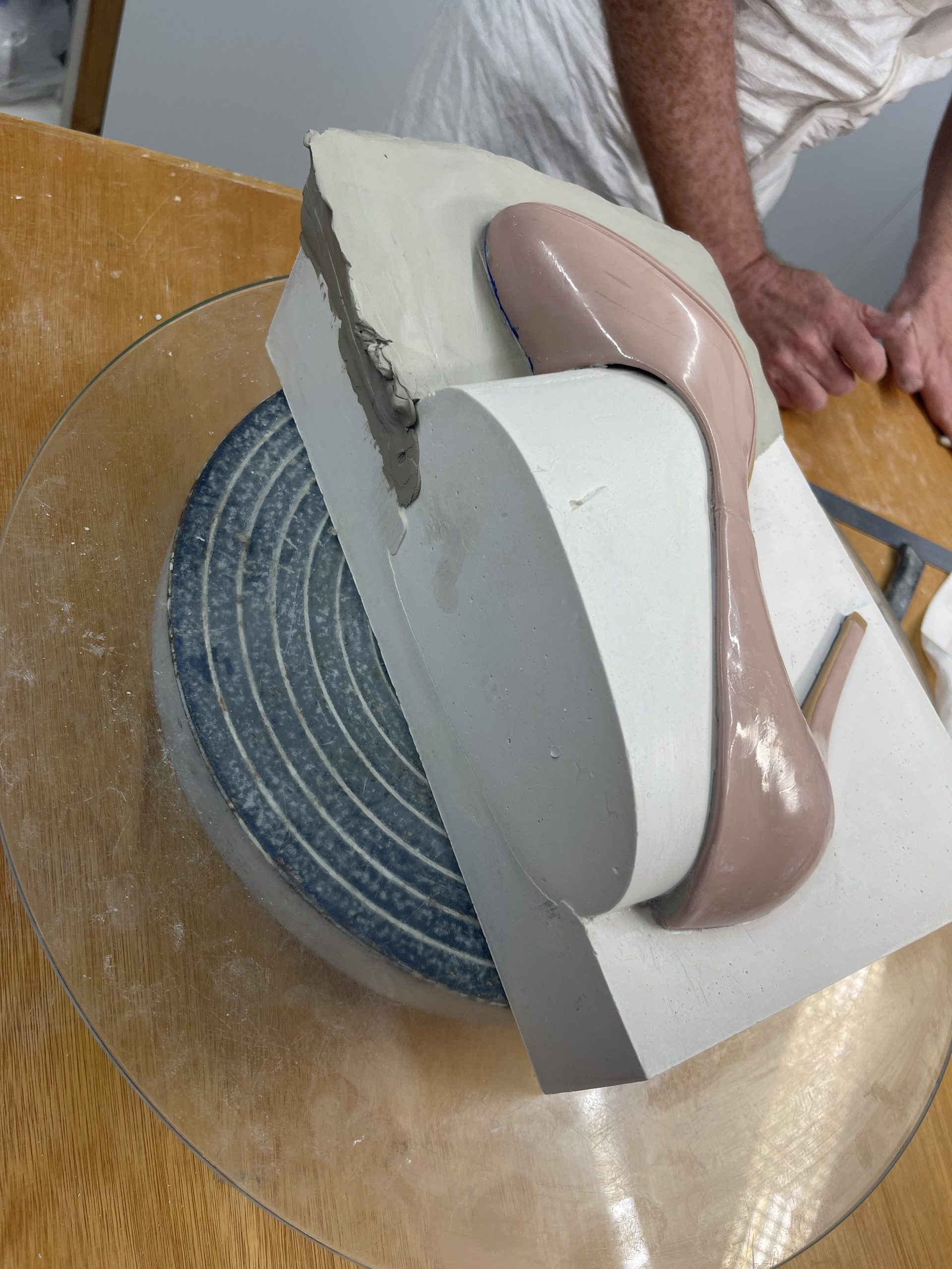  Ready for plaster pouring. 