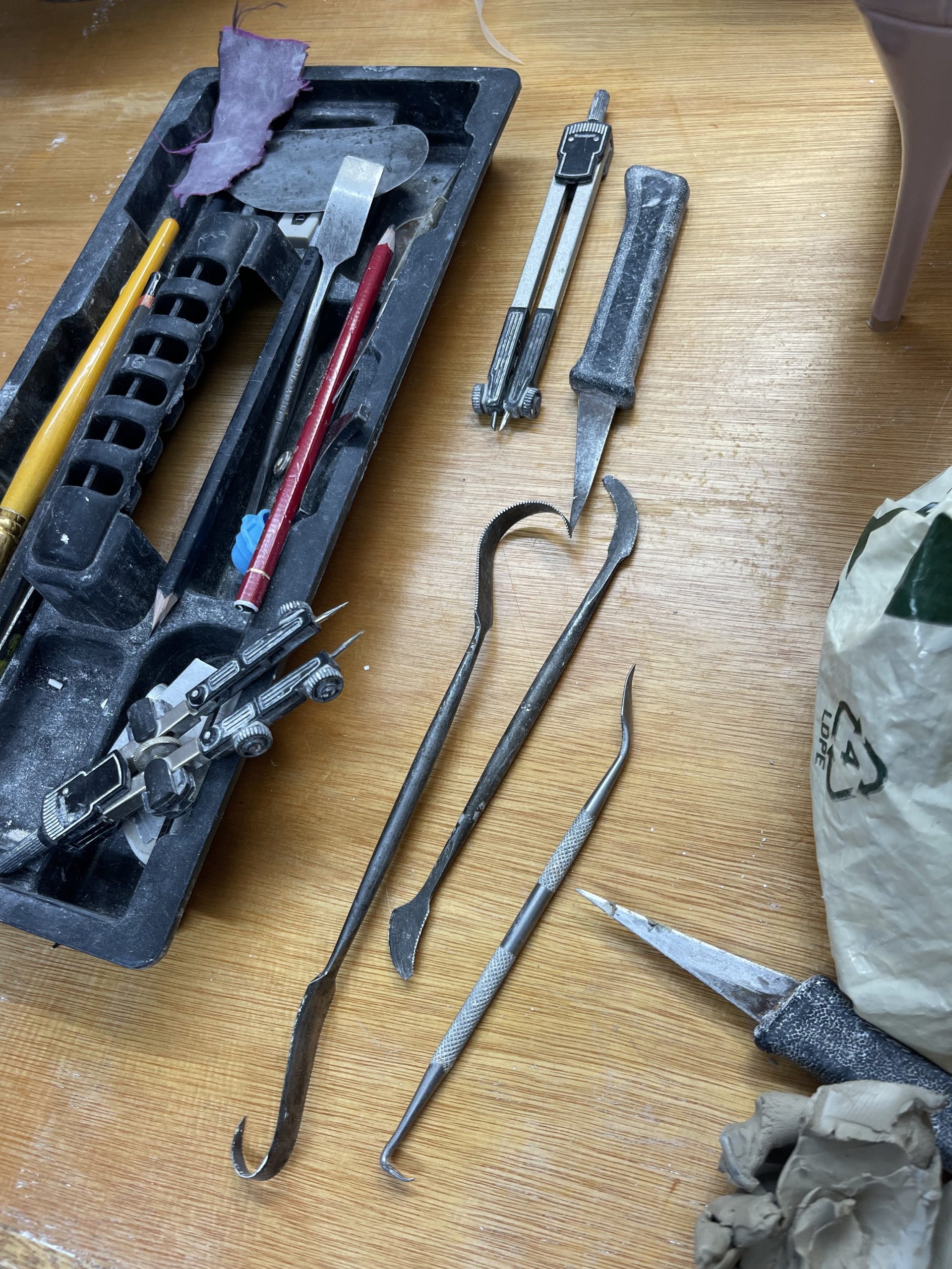  Essential plaster tools ! 