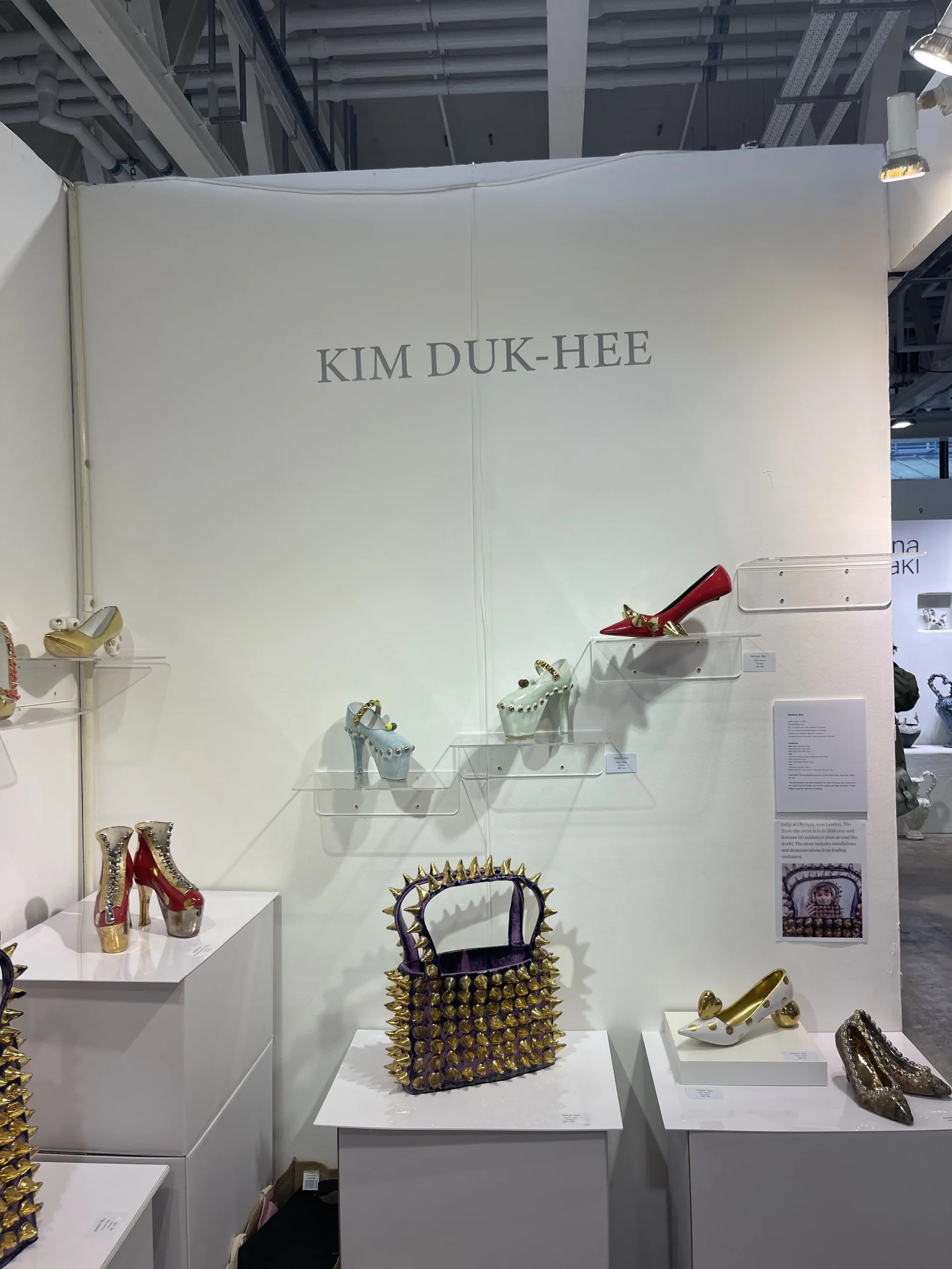  Kim Duk-hee produces work that I really liked. She uses lustre and makes a ceramic object appear real, almost made out of metal and leather. 